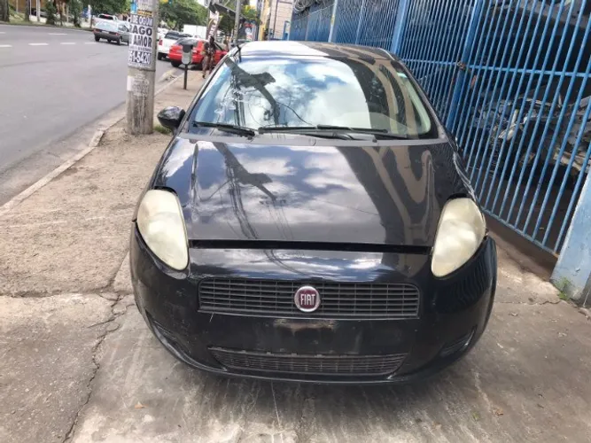Sucata/ Fiat Punto Attractive 1.4 2010/2011