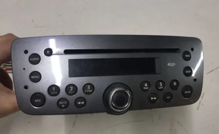 Rádio Cd Player Mp3 Fiat Palio Attractive 2014
