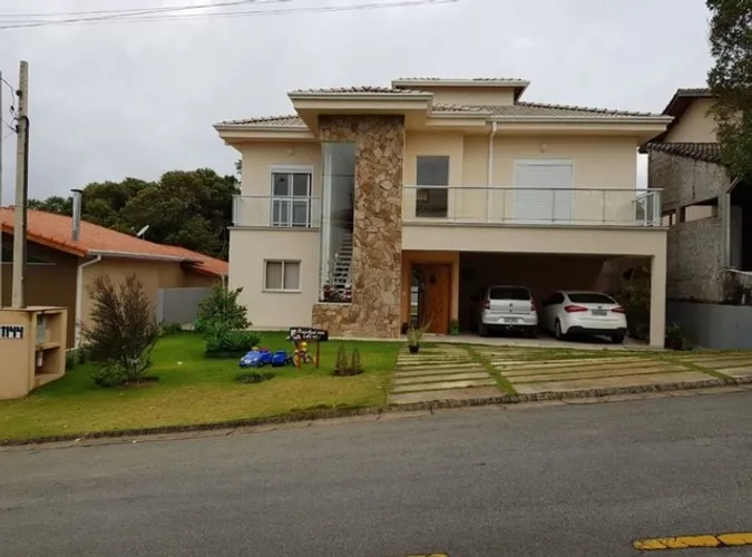 Casa com 3 dormitórios à venda, 270 m² por R$ 1.700.000,00 - Vargem Grande Paulista - Varg