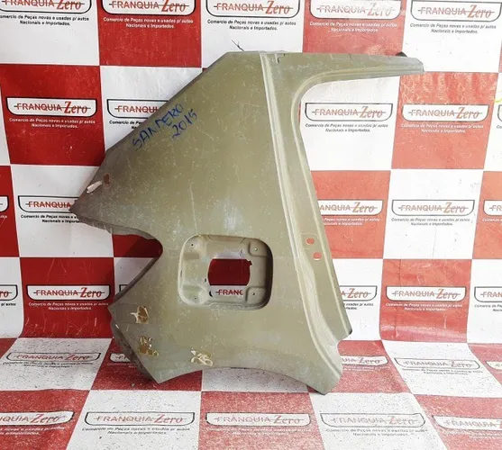 Retalho lateral Sandero 2015 a 2020 lado direito