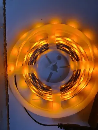 Fita Led  Luz Amarela 5 Metros Com Fonte