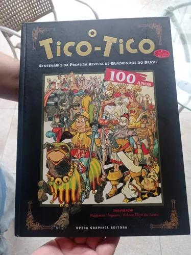 Edição Tico-Tico Comemorativa Gigante, Capa dura