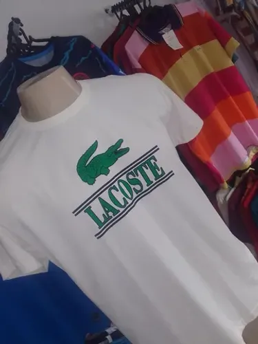 Camisa basica 30$