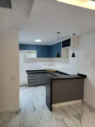 Sobrado com 2 dormitórios à venda, 105 m² por R$ 700.000,00 - Utinga - Santo André/SP