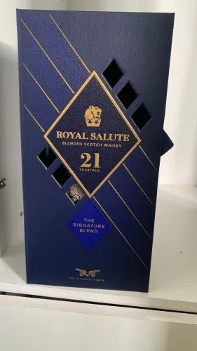 _Whisky Royal Salute 21 anos The Signature Blend Escocês - 700 ml
