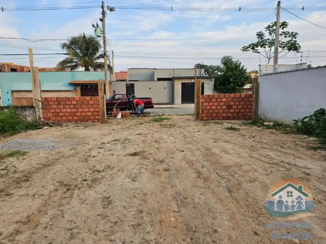 EXCELENTE OPORTUNIDADE DE TERRENO PARA FINANCIAMENTO BANCÁRIO NO BAIRRO PONTAL SANTA MARIN