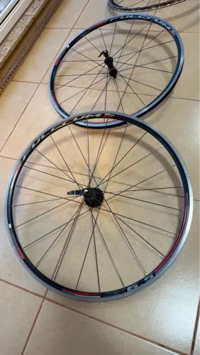 Roda ciclismo Fulcrum