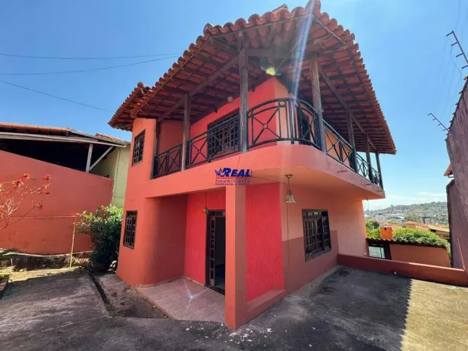 Casa à venda, 4 quartos, 1 suíte, 4 vagas, Tirol - Belo Horizonte/MG