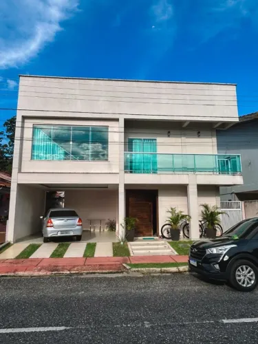 Casa em Condomínio de Alto Padrão a Venda em Belém/Pa.