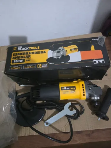 Esmerilhadeira Lixadeira Angular 780w 115mm 4.1/2 11000rpm Bta800 The Black Tools