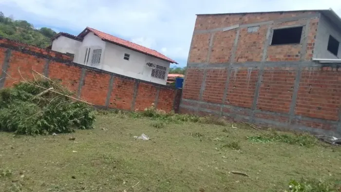 Terreno em Ponta de Areia rua do Pastel