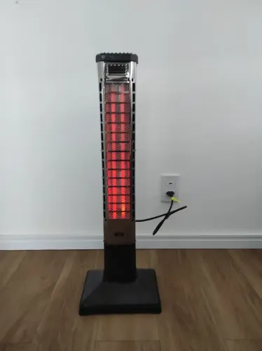 Aquecedor Elétrico De Ambiente Quartz Vertical Beltempo Cor Preto e Cinza