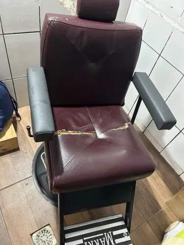 Poltrona Giratória Clássica para Barbearia/Salão