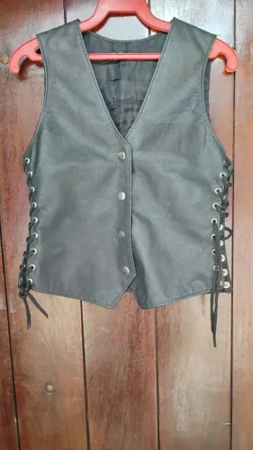 Colete de Couro Feminina para Motociclista