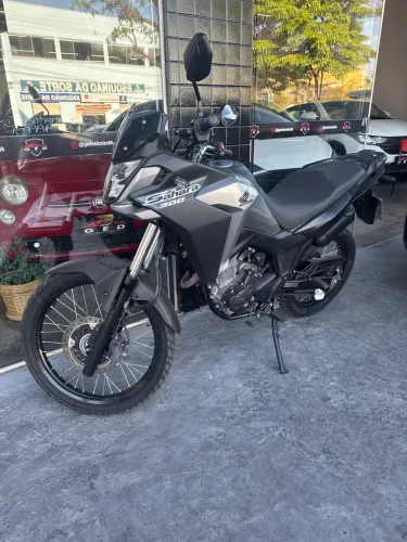 Moto nova sem detalhes financiado total 