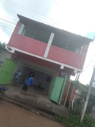 Imóvel, casa com primeiro andar