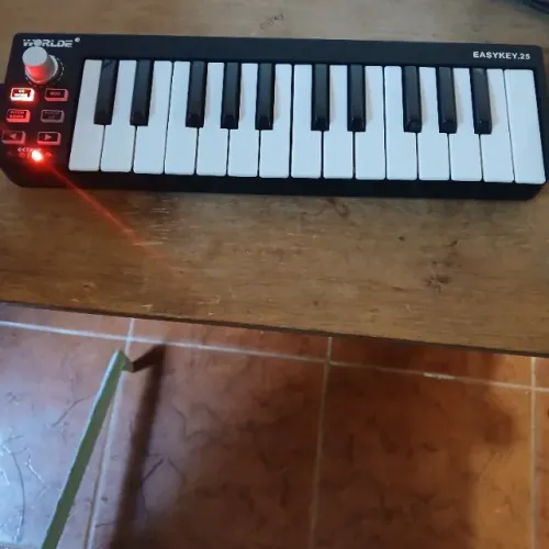 Vendo Mini Teclado Controlador EASYKEY Ou Troco Por Controladora DJ