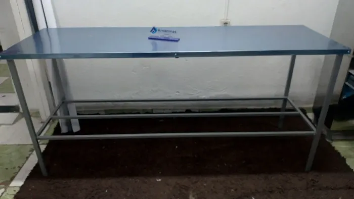 Mesa para cozinha inox - Nova