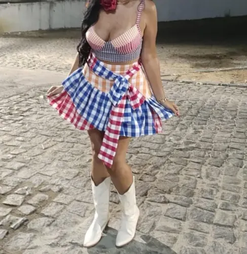 Conjunto saia + cropped junino xadrez são joão veste 40/42