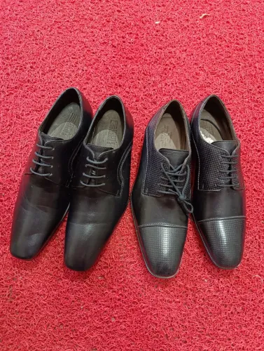 Sapatos sociais pretos