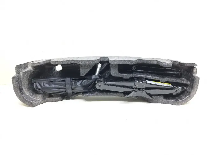 Kit Macaco Troca Roda Audi S3 2.0 2014 Á 2016 8v0012109e