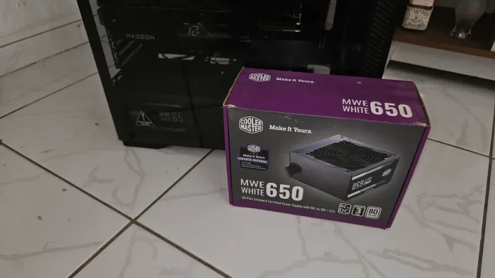 Fonte 650w Cooler Master MWE WHITE 80 Plus