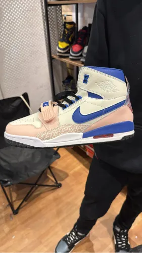 Nike Air Jordan Legacy Dia dos Namorados 43