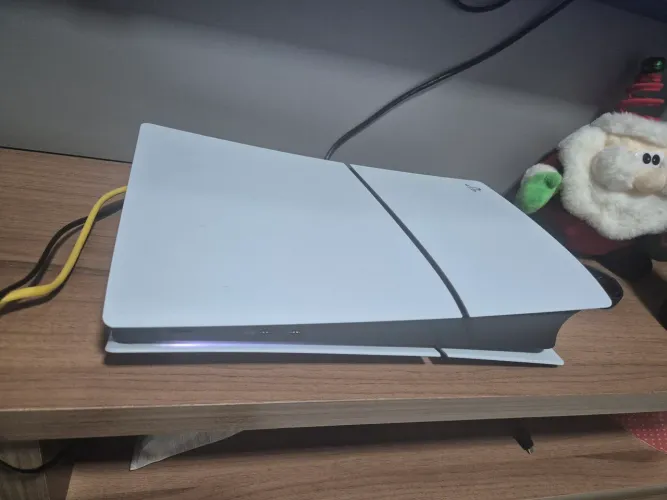 Ps5 slim digital 825 com caixa, controle, cabos etc