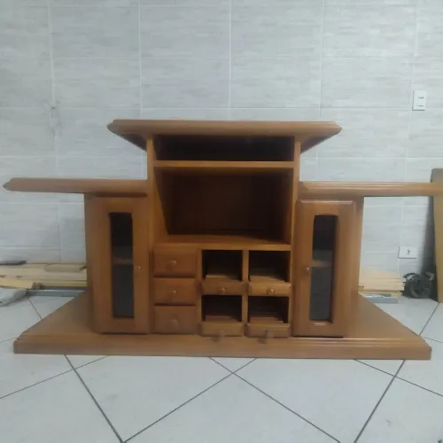 Rack retrô, maravilhoso, madeira maciça!!!