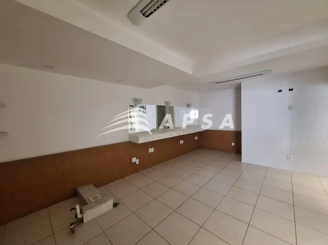 LOJA PARA LOCAÇÃO EM ALCÂNTARA COM ISENÇÃO DE 3 MESES DE ALUGUEL. SUA OPORTUNIDADE DE DEST