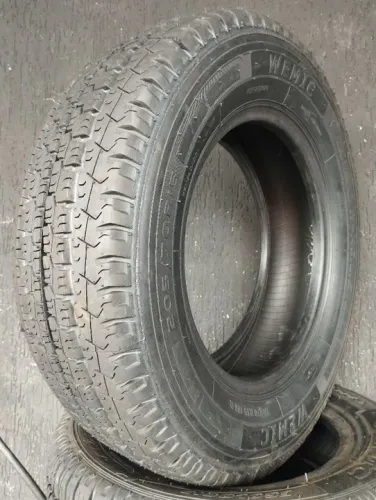 PNEU REMOLD 205/70/15 CARGA 100% VIPAL LEGÍTIMO