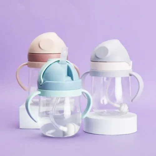 Liquidação: Lote c/ 34 Copo de Transição Infantil 350 ml NOVO Ideal para Brindes ou Reven