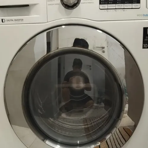 Máquina de lavar e lava e seca .Técnico especialista em lava e seca