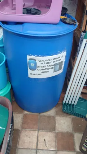 TAMBOR de plástico 200 litros 