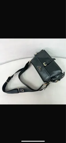 Bolsa PRADA couro