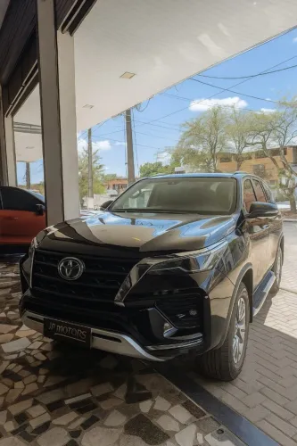 Toyota Hilux SW4 SRX 4X4 2.8 TDI 16V Dies. Aut. 2023