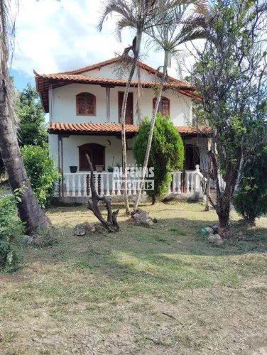 CASA A VENDA EM LOTE 500M2- 03 QUARTOS- 02 BANHEIRO SENDO 01 SUÍTE- CONTAGEM /MG