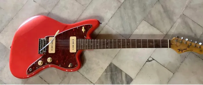 Guitarra Tagima