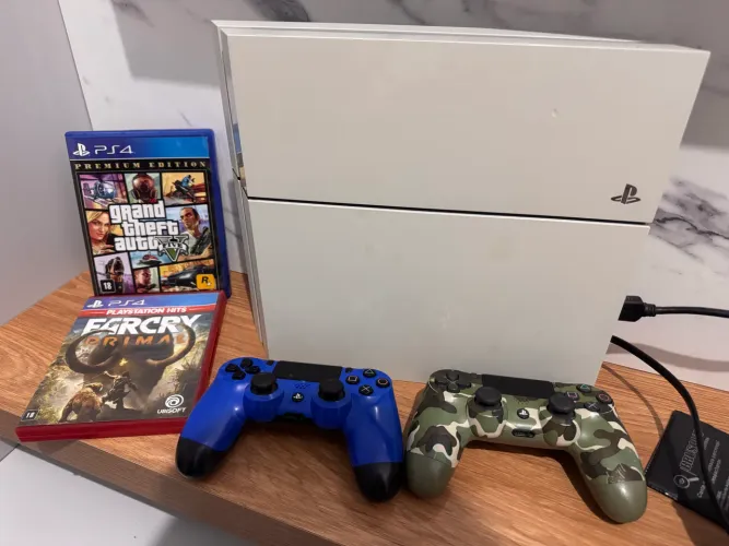 Play 4