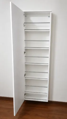 Sapateira de parede