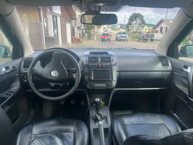 Volkswagen Polo 1.6 Mi/s.ouro 1.6 MI Tot.flex 8V 5P 2008