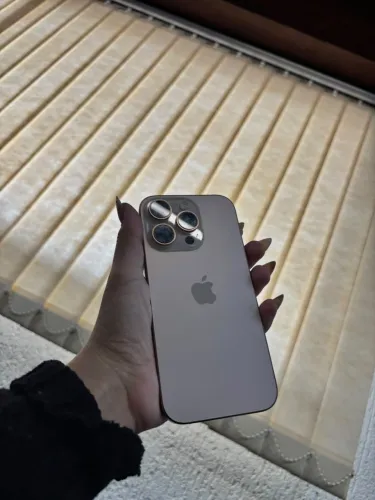 IPHONE 16 PRO