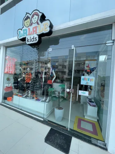 Vendedora Loja Infantil
