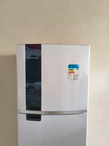 Geladeira Brastemp 375 litros Frost Free 110v-Semi Nova