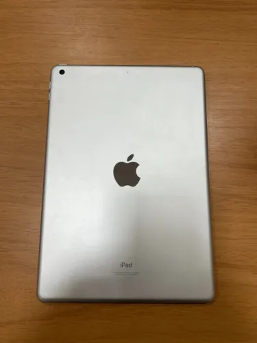 iPad conservado e sem defeitos