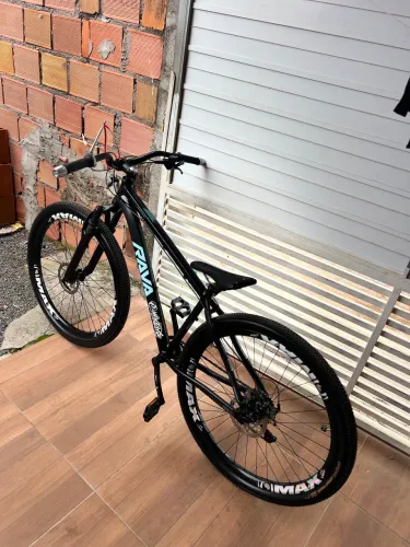 Vendo bicicleta aro 29 Rava