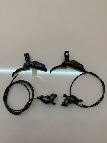 FREIO SRAM CODE RS 4 PISTÕES ( NOVO )