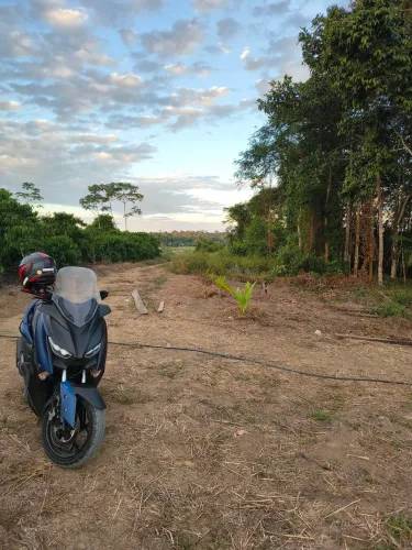 Vende-se, Moto Xmax 250cc ano, 2021. Pegar e andar...revisão em dias