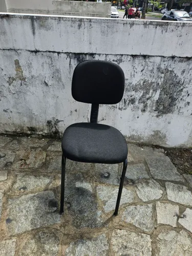 Cadeira fixa estoafada secretária