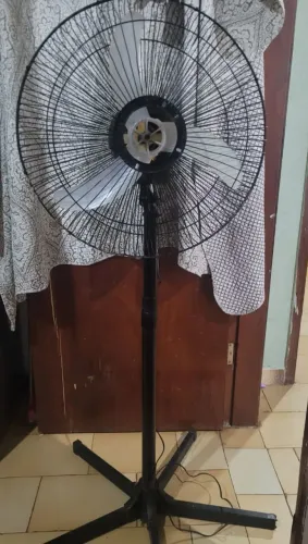 Ventilador Arge de coluna 